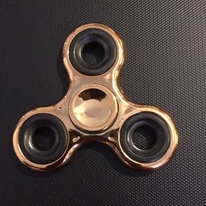 Fidget spinner
